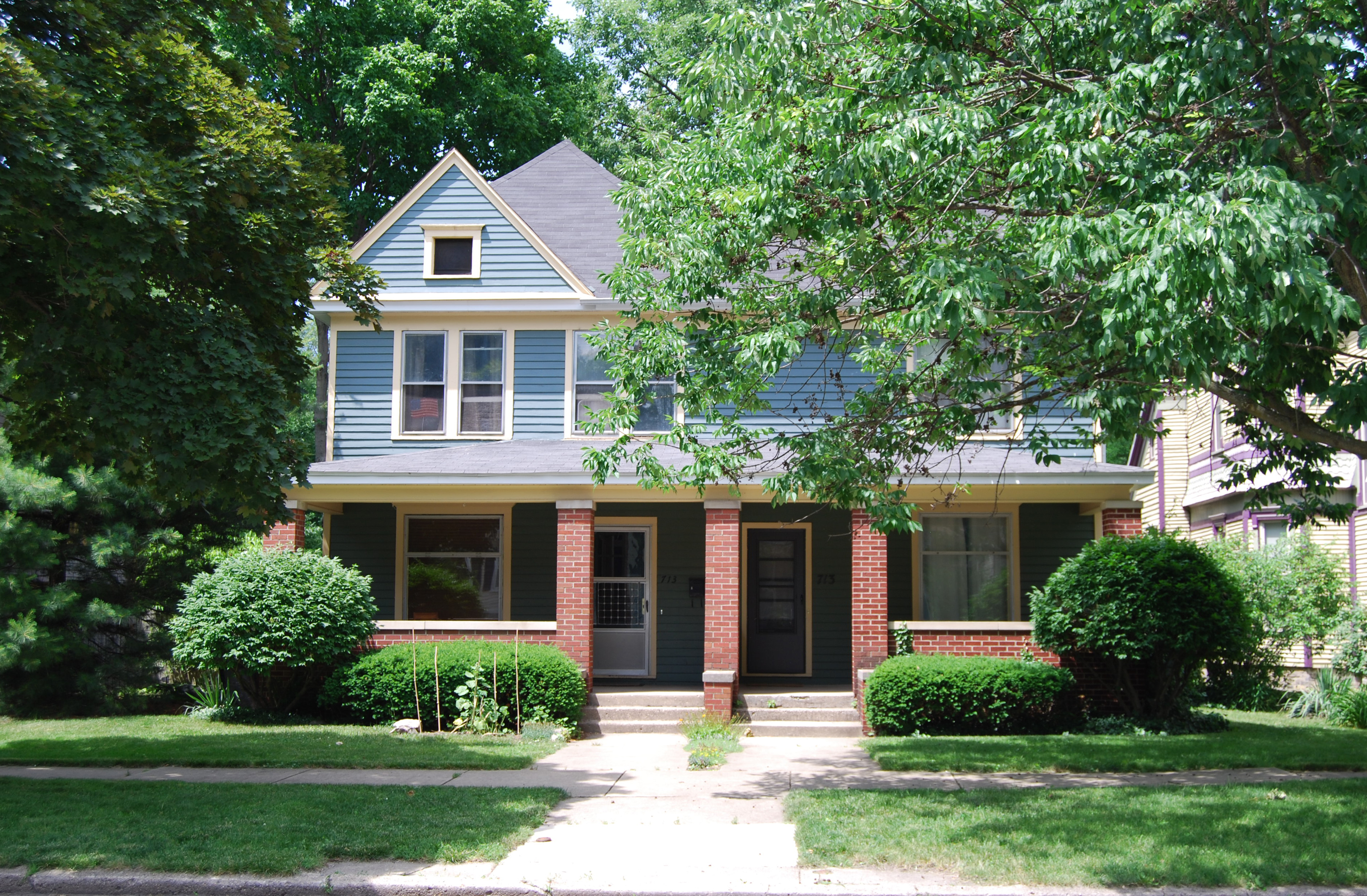 713 Colfax
