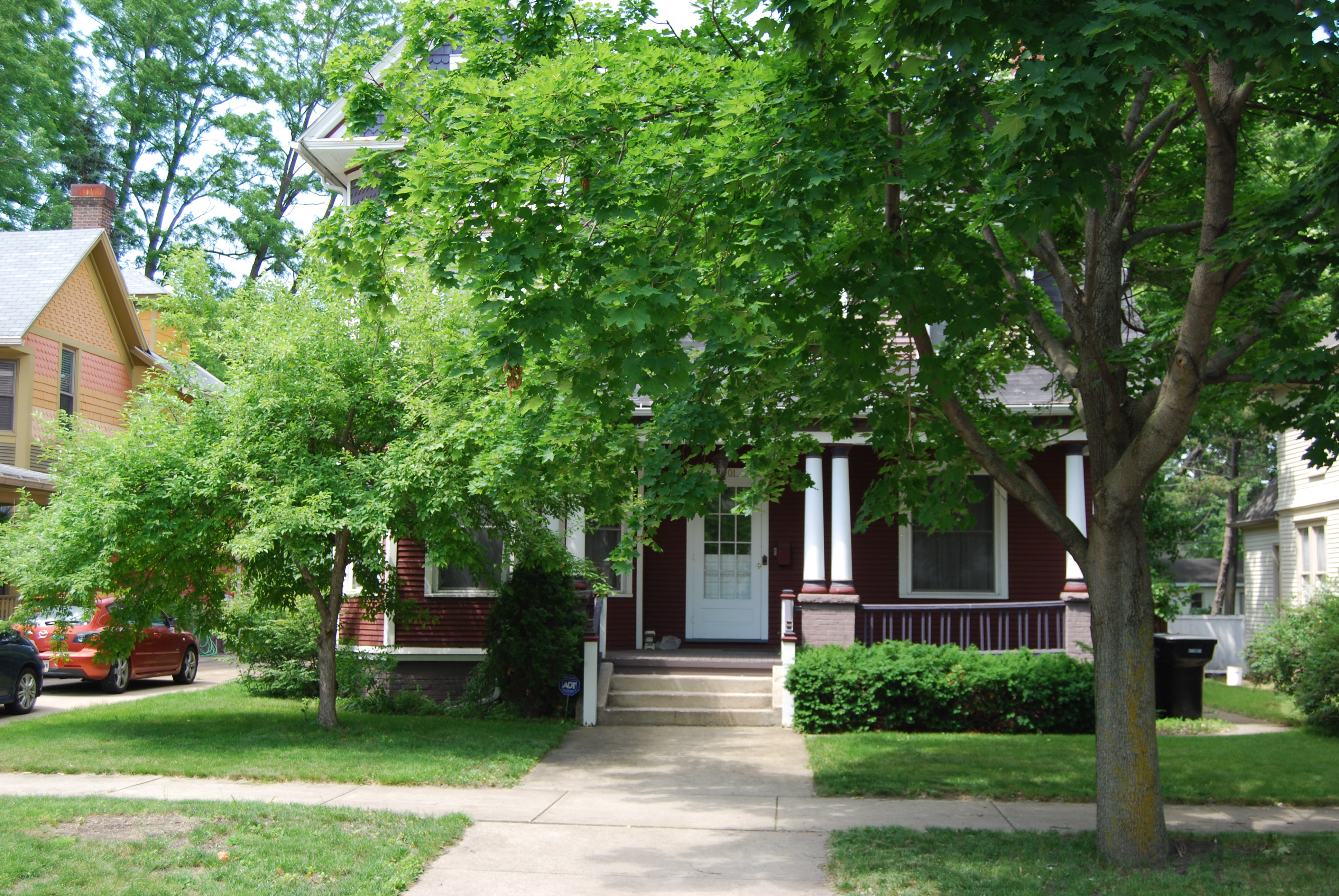 901 Colfax