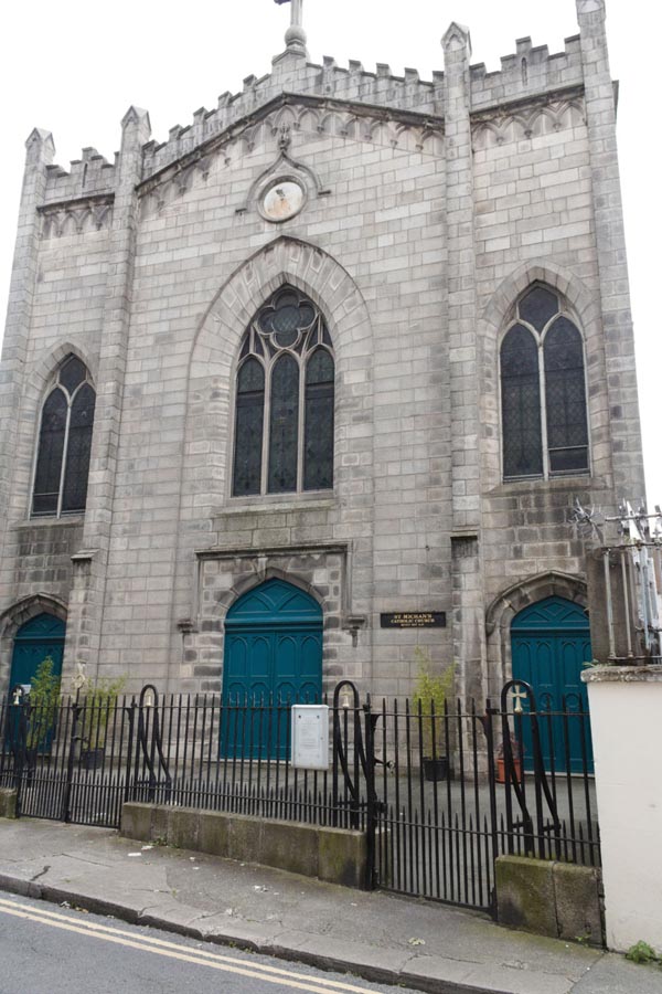 Image of a church with this label: St Michan's-2